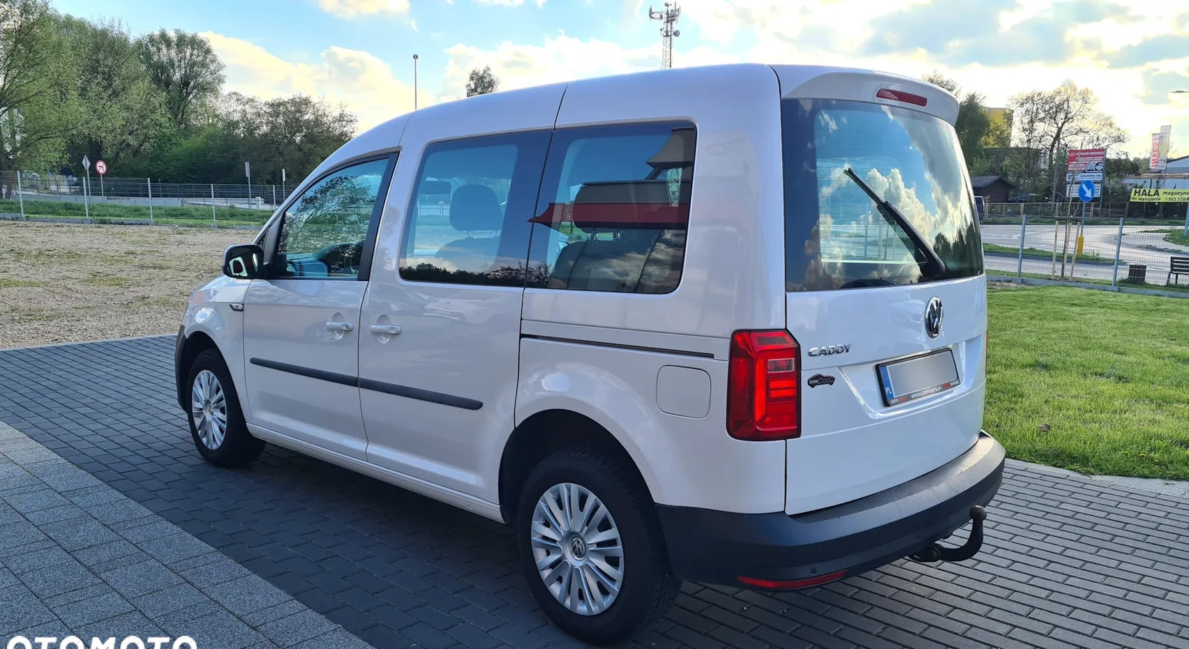 Volkswagen Caddy cena 58900 przebieg: 148000, rok produkcji 2019 z Częstochowa małe 211